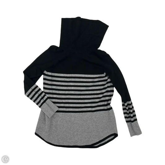 Sweater By Cyrus In Black & Grey, Size: M