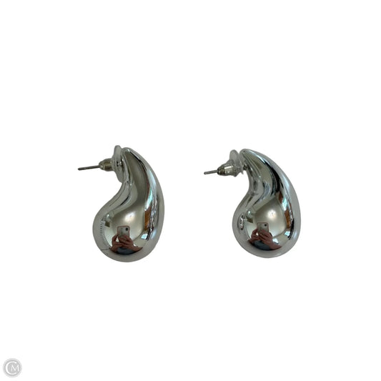Earrings Other By Clothes Mentor