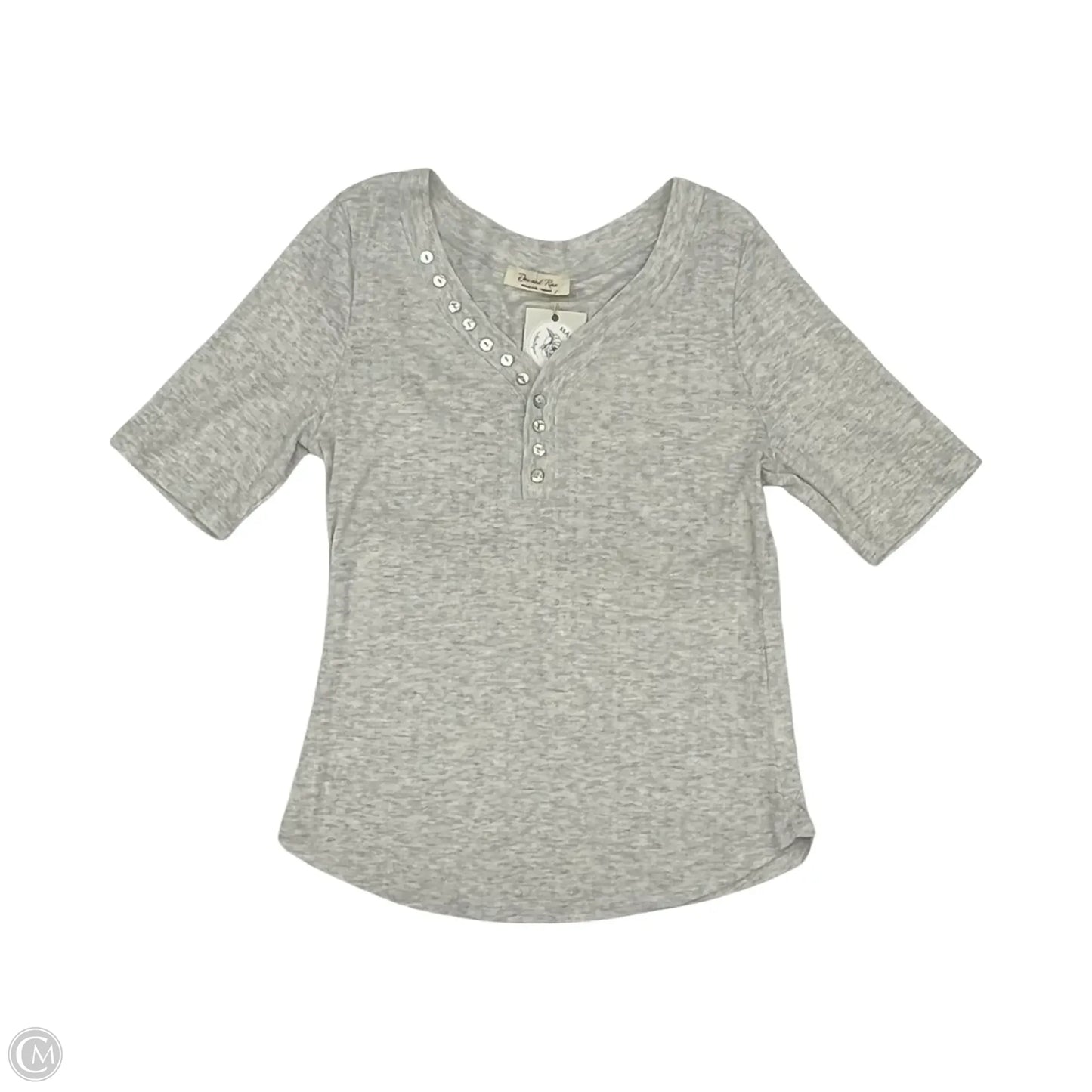 Top Short Sleeve By Doe & Rae In Grey, Size: M