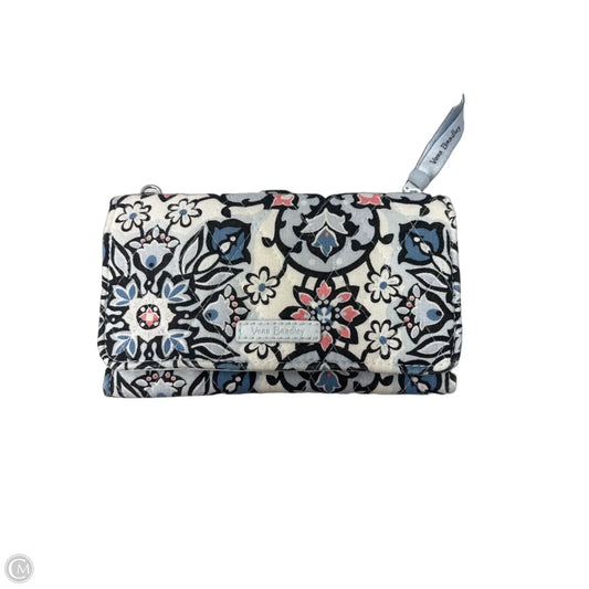 Wallet By Vera Bradley, Size: Medium