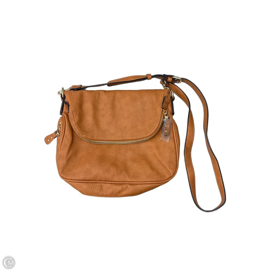 Crossbody By Clothes Mentor, Size: Medium