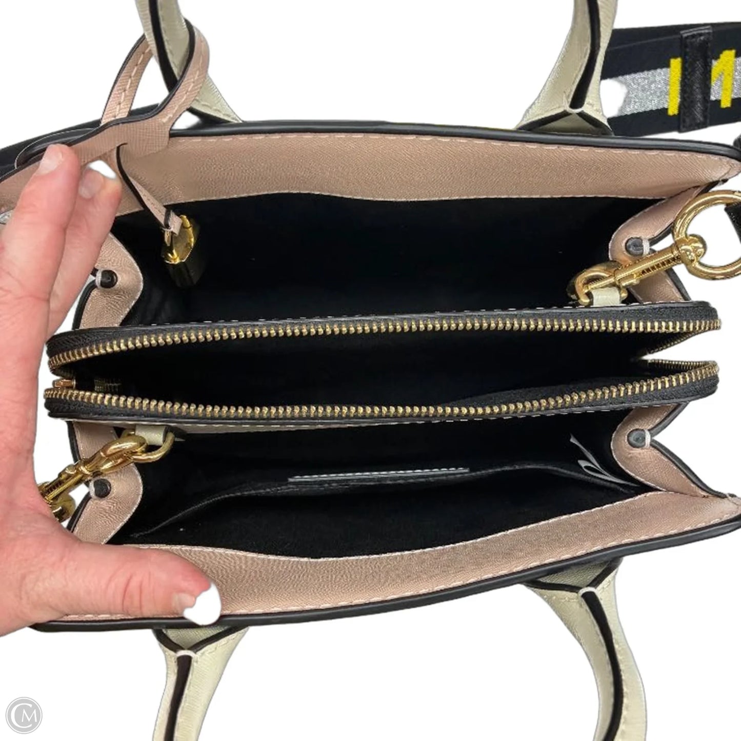 Handbag Luxury Designer By Marc Jacobs, Size: Medium