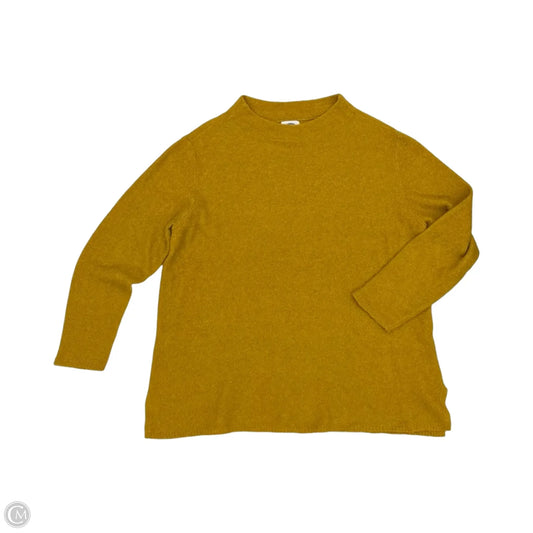Sweater By Old Navy In Gold, Size: Xxl