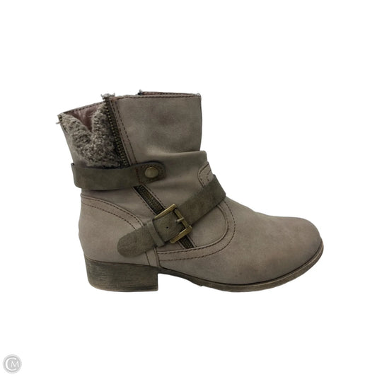 Boots Ankle Flats By So In Brown, Size: 8