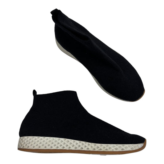 Shoes Sneakers By J Slides In Black, Size:9
