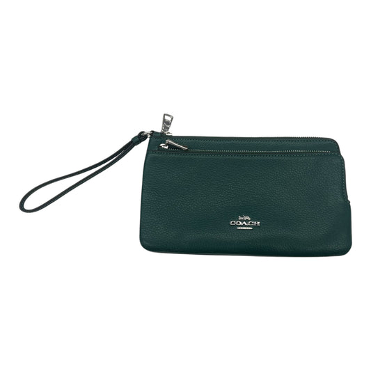 Wristlet Designer By Coach In Green, Size:Large