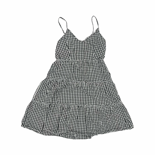 Dress Casual Short By Sim & Sam In Black & White, Size:L