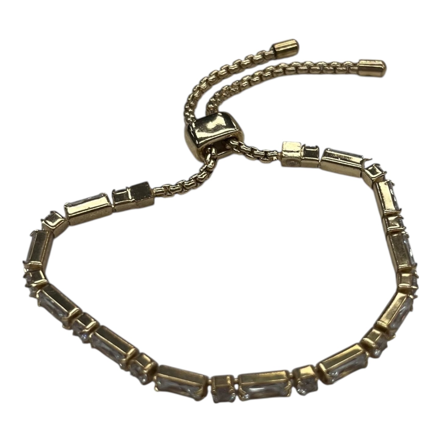 Bracelet Chain By Clothes Mentor In Gold