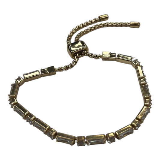Bracelet Chain By Clothes Mentor In Gold