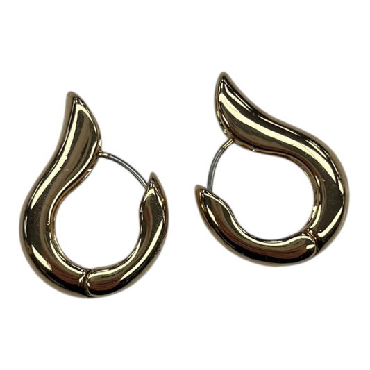Earrings Hoop By Clothes Mentor In Gold