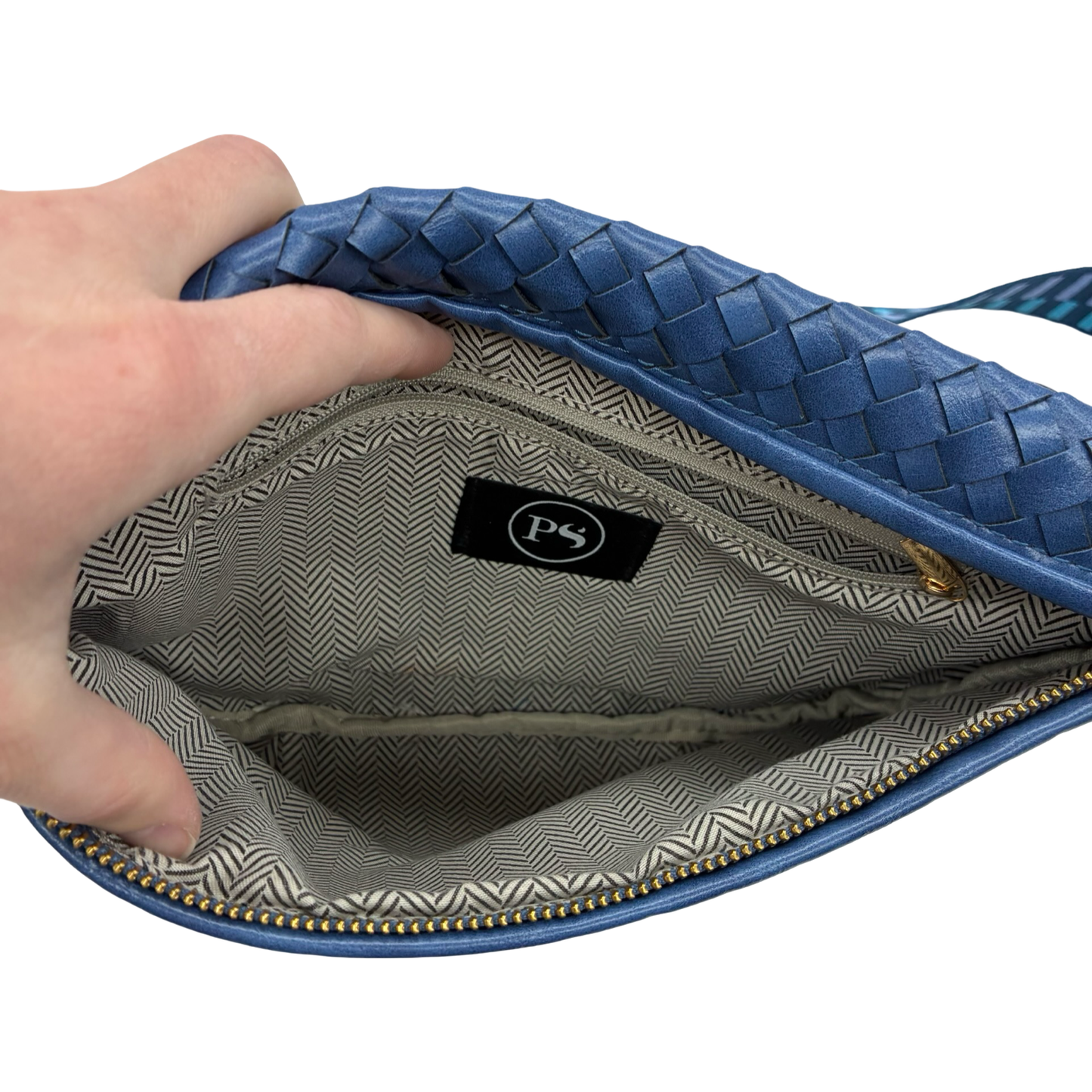 Crossbody By Clothes Mentor In Blue, Size:Medium