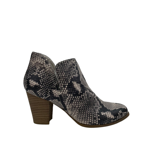 Boots Ankle Heels By Fergalicious In Snakeskin Print, Size:8