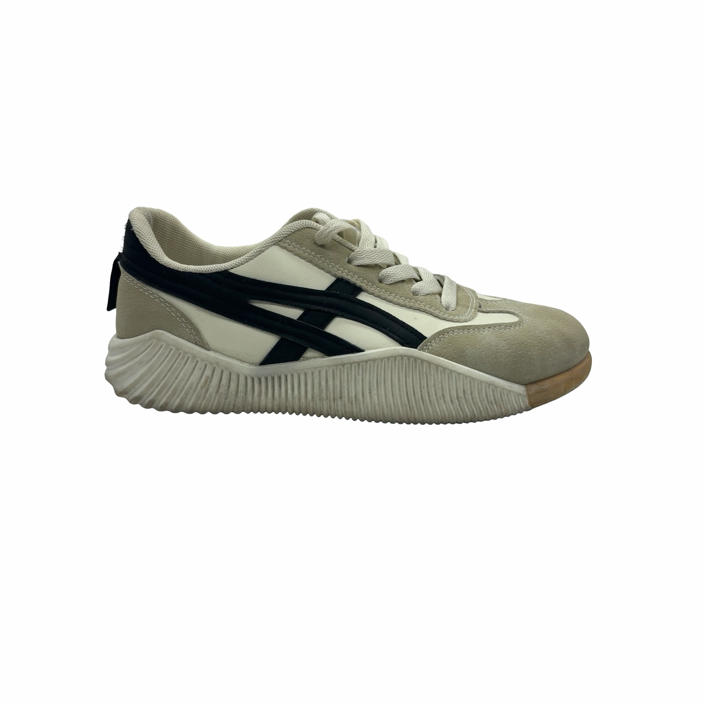 Shoes Sneakers By Clothes Mentor In Tan, Size:7.5