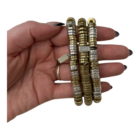 Bracelet Beaded By Clothes Mentor In Gold & Silver, Size:03 Piece Set