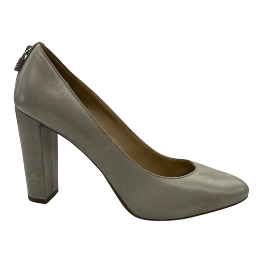 Shoes Designer By Michael Kors In Tan, Size:7