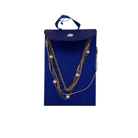 Necklace Layered By Clothes Mentor In Gold