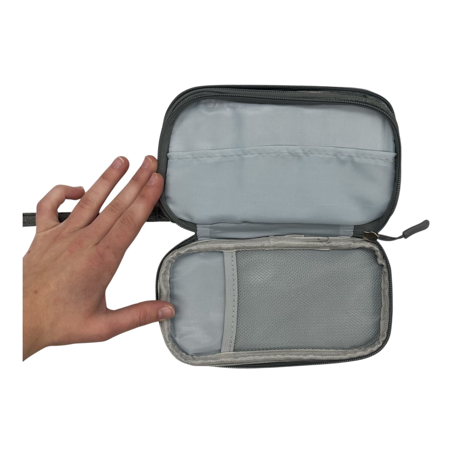 Accessory Label By Clothes Mentor In Grey