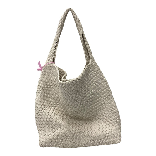 Tote By Clothes Mentor In Cream, Size:Medium