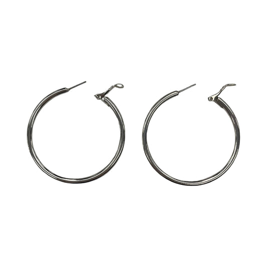 Earrings Hoop By Clothes Mentor In Silver