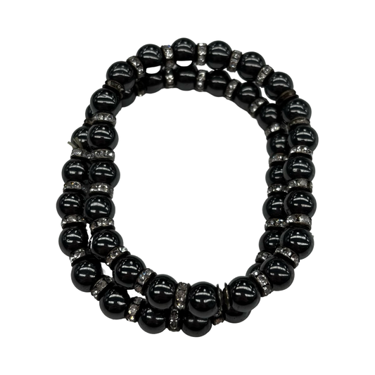 Bracelet Beaded By Clothes Mentor In Grey & Silver, Size:02 Piece Set