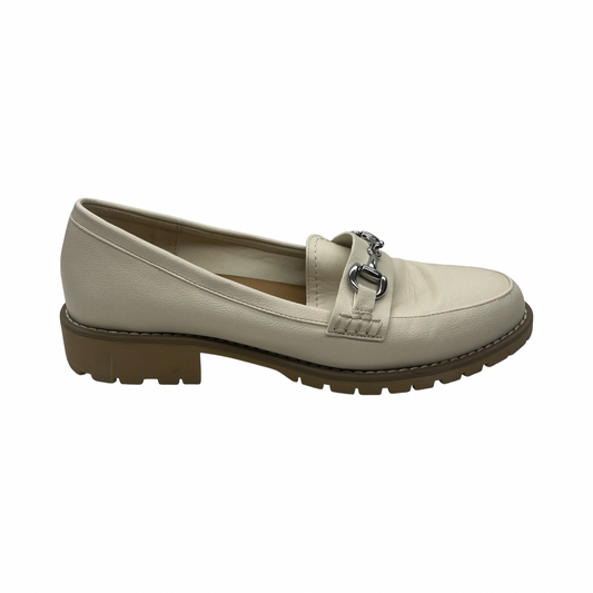 Shoes Flats By Dolce Vita In Cream, Size:10