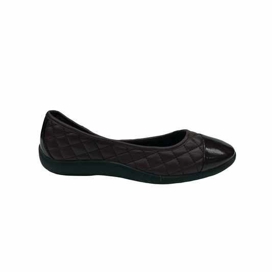 Shoes Flats By Time And Tru In Maroon, Size:6.5