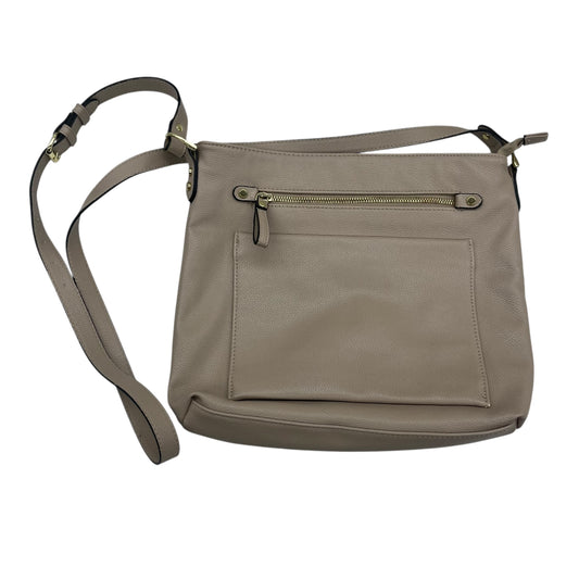 Crossbody By Clothes Mentor In Cream, Size:Medium