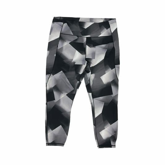 Athletic Leggings Capris By Reebok In Grey & White, Size:3X