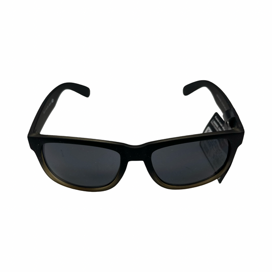Sunglasses By Clothes Mentor In Black