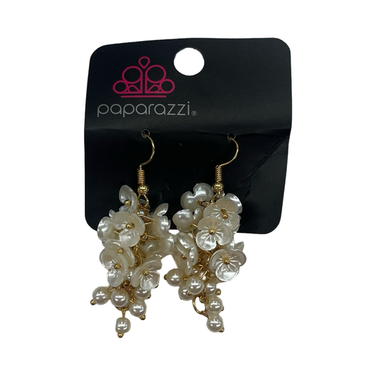 Earrings Dangle/Drop By Paparazzi In Gold & White