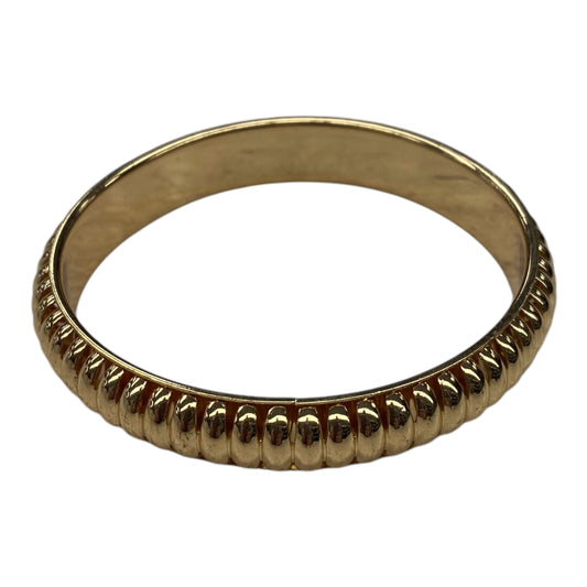 Bracelet Bangle By Clothes Mentor In Gold