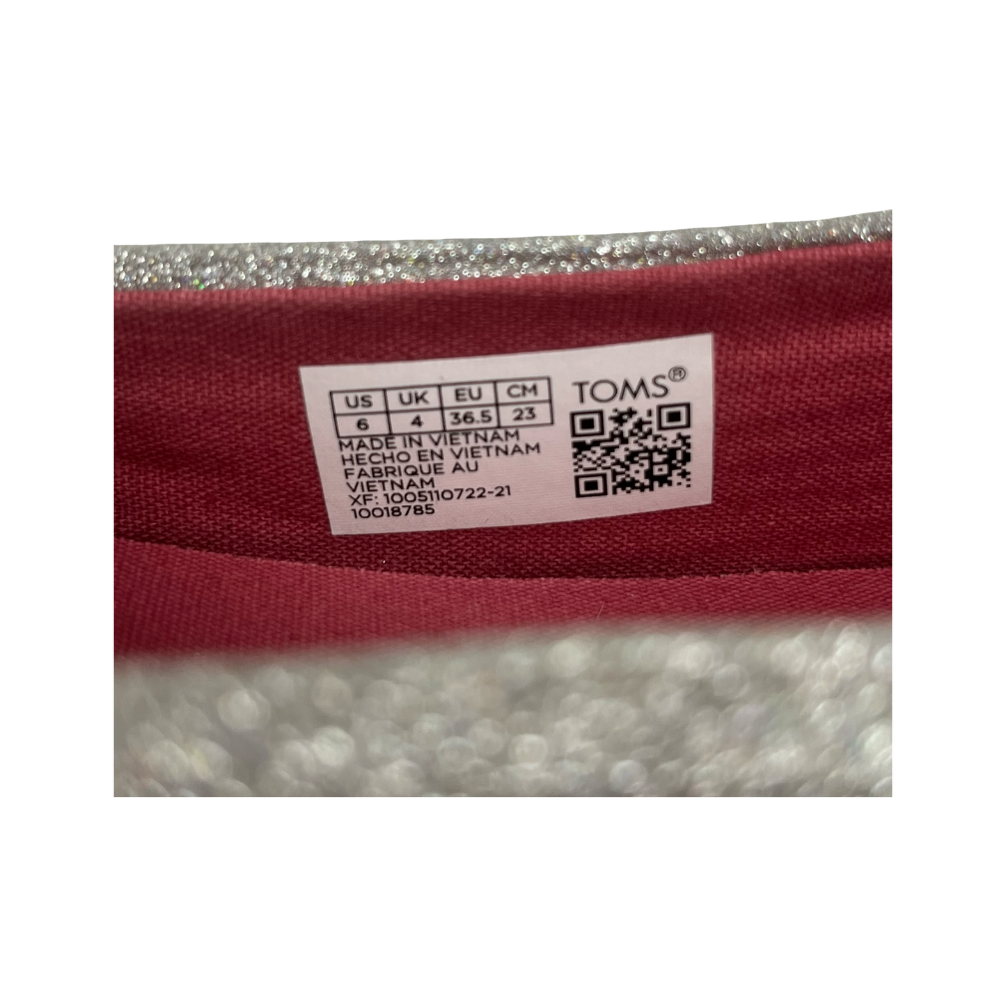 Shoes Flats By Toms In Silver, Size:6