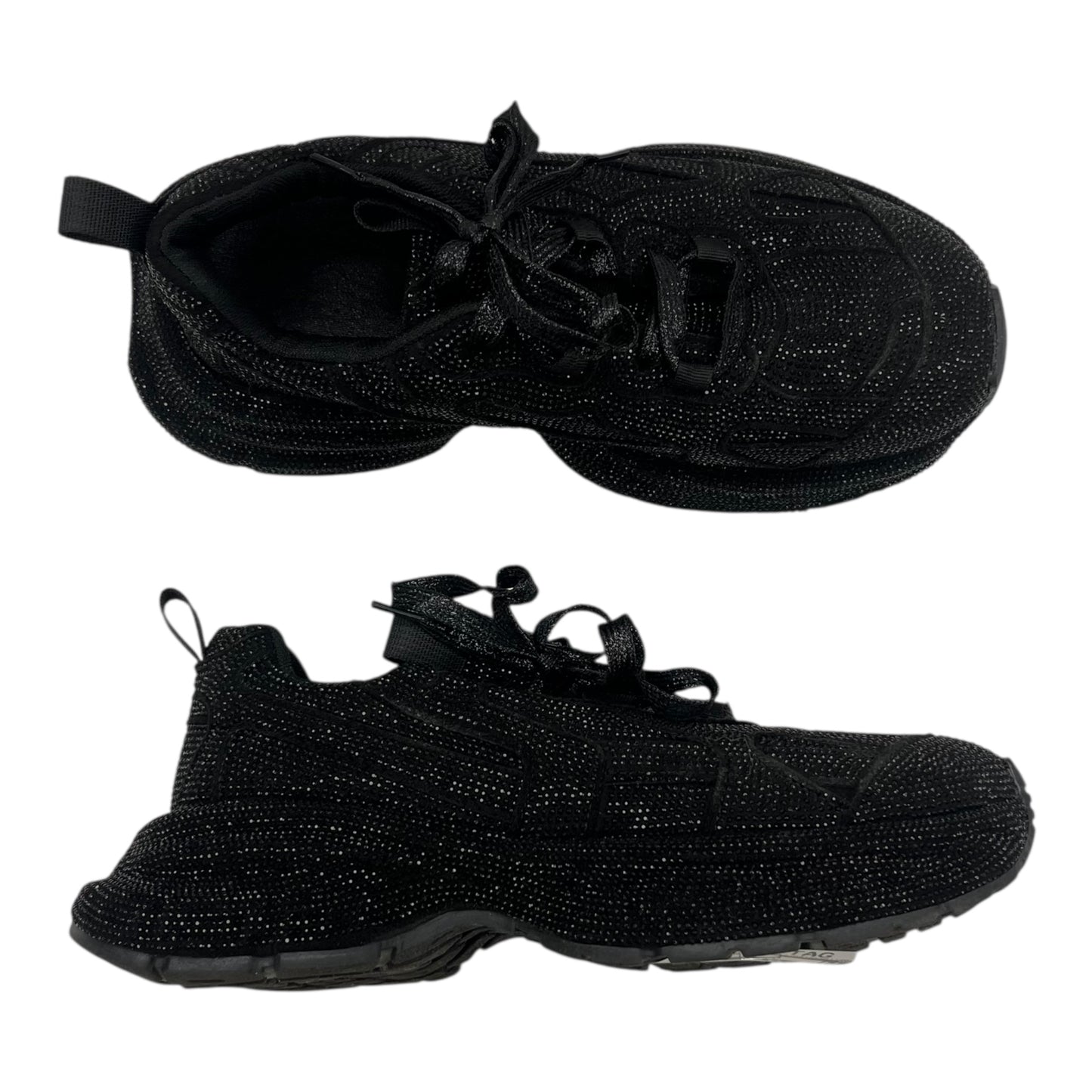 Shoes Sneakers By Clothes Mentor In Black, Size:9.5