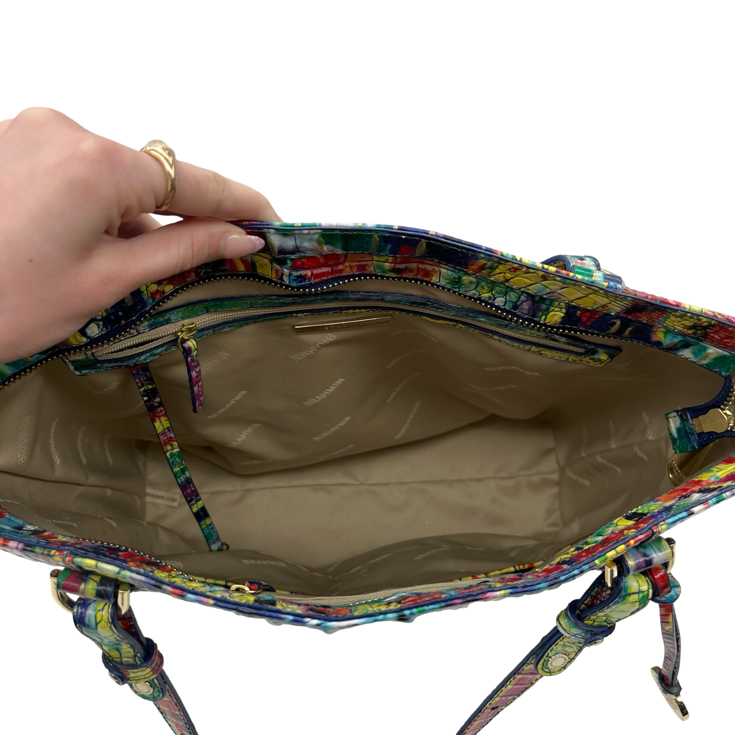 Handbag Designer By Brahmin In Multi, Size:Large