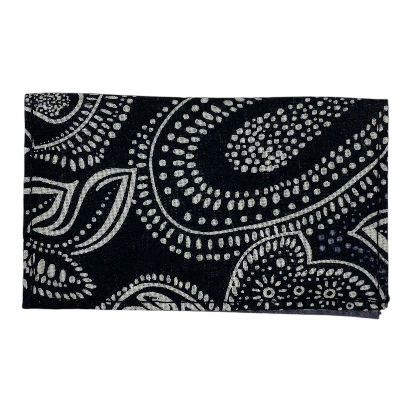Id/Card Holder By Vera Bradley In Black & White