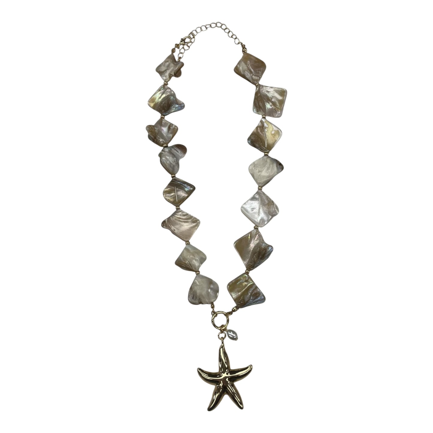 Necklace Statement By    Clothes Mentor In Cream
