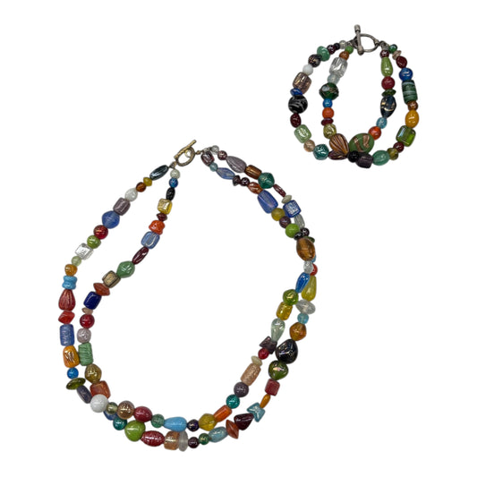 NECKLACE SET by    CLOTHES MENTOR In MULTI, Size: 02 PIECE SET