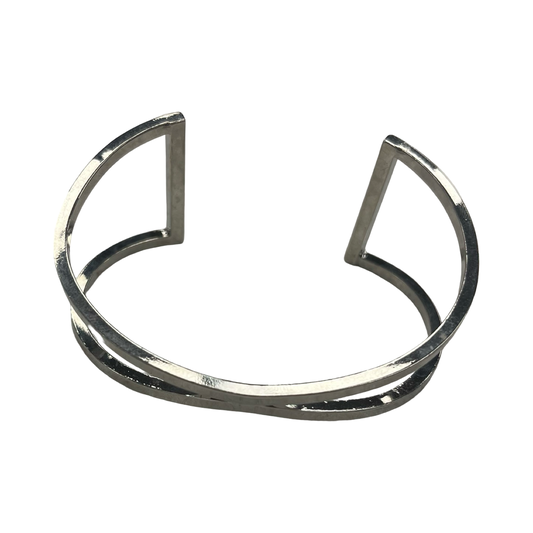 Bracelet Cuff By Clothes Mentor In Silver