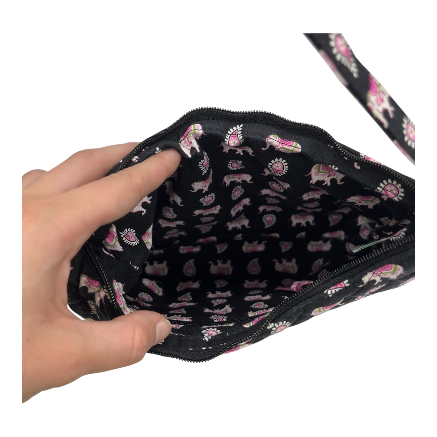 Handbag By Vera Bradley In Black & Pink, Size:Small
