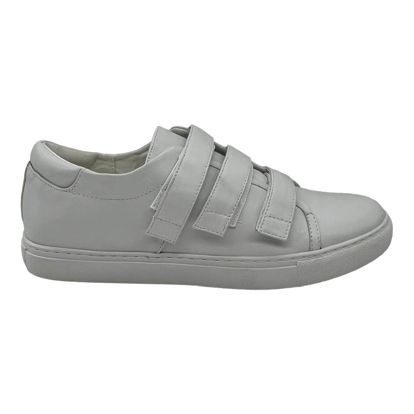 WHITE SHOES SNEAKERS by KENNETH COLE Size:9.5