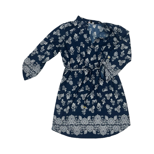 Dress Casual Short By Clothes Mentor In Blue & White, Size:1X