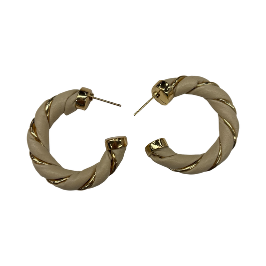 Earrings Hoop By Clothes Mentor In Gold & Tan