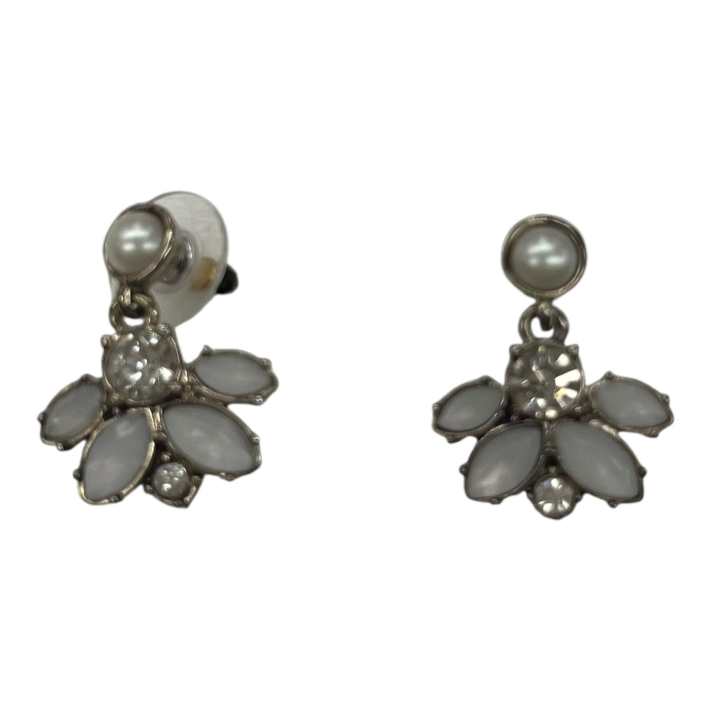 Earrings Dangle/Drop By Clothes Mentor In Silver