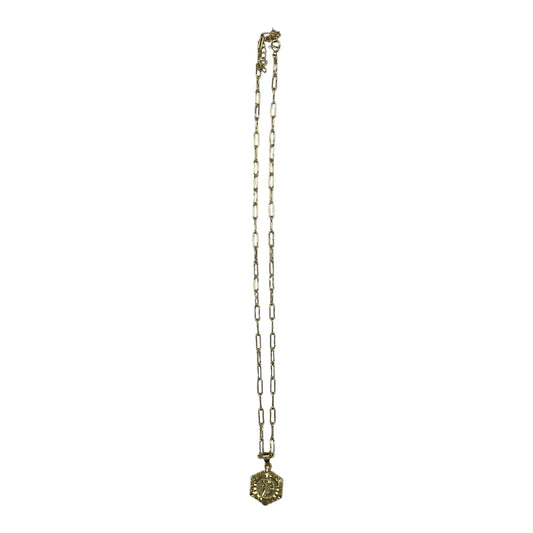 Necklace Charm By    Clothes Mentor In Gold