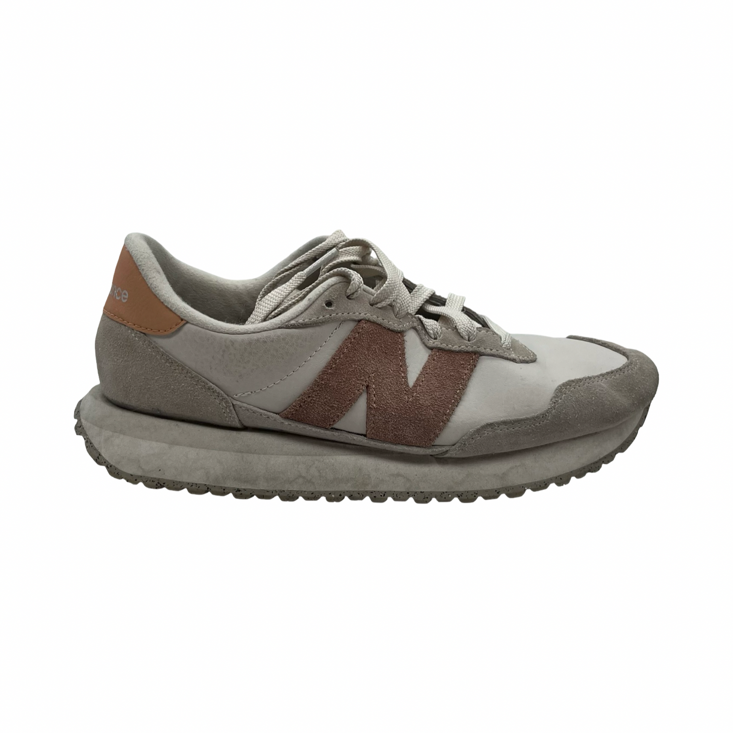 Shoes Sneakers By New Balance In Pink & Tan, Size:9