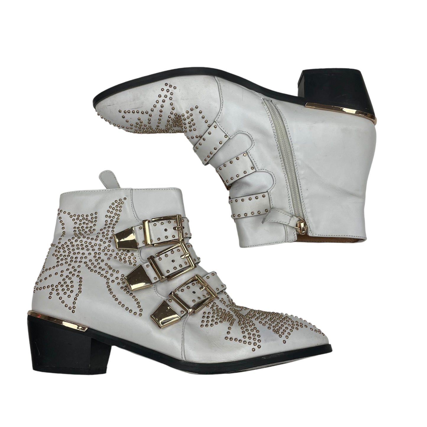 Boots Ankle Heels By Clothes Mentor In Gold & White