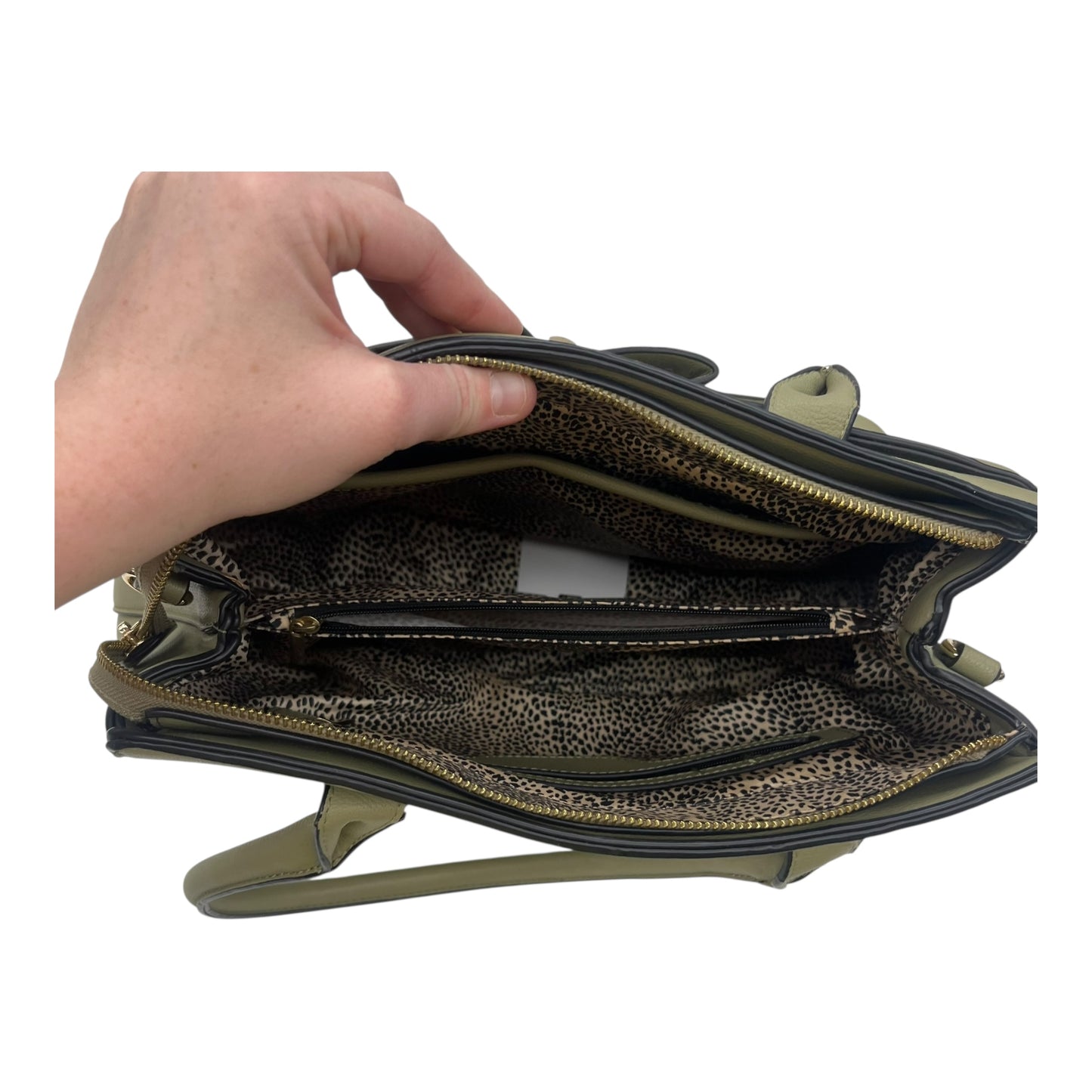 HANDBAG by    CLOTHES MENTOR In GREEN, Size: MEDIUM