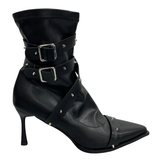 Boots Ankle Heels By Cmf In Black, Size:11.5