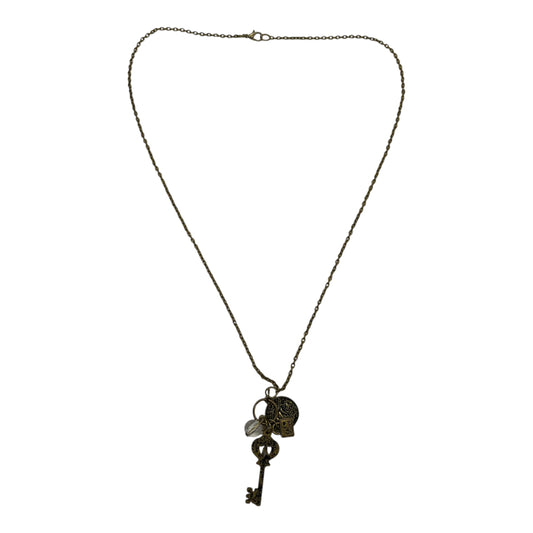 Necklace Charm By Clothes Mentor In Gold