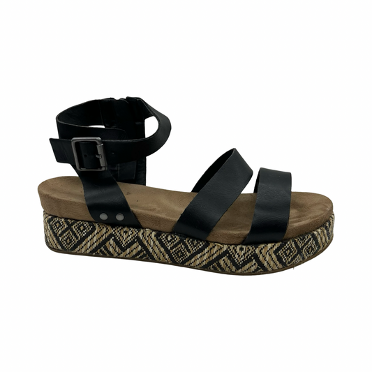 Sandals Heels Platform By Clothes Mentor In Black, Size:7